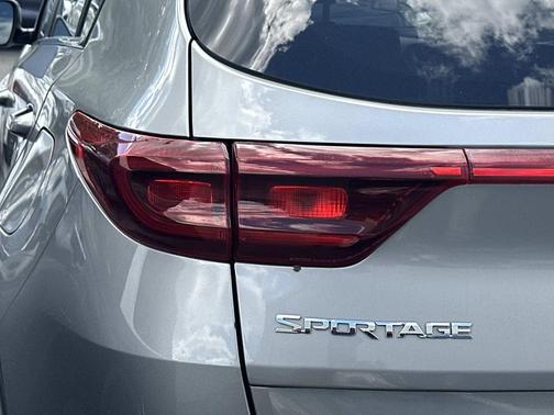 Steel Gray 2020 Kia Sportage LX