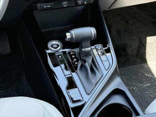 2025 Kia Niro EX
