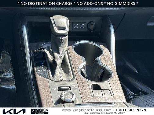 Midnight Black Metallic 2022 Toyota Highlander Limited