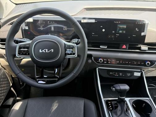 2025 Kia Carnival EX