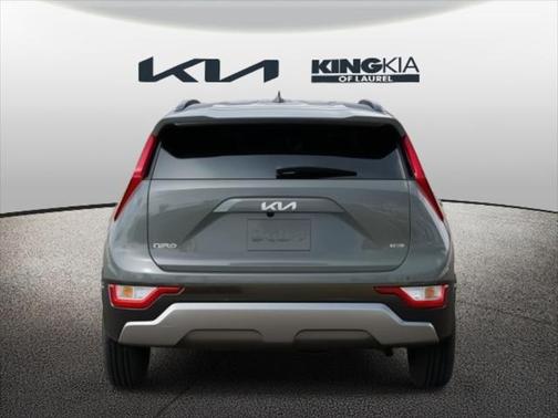 2025 Kia Niro SX