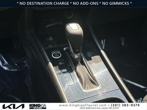 2022 Nissan Kicks SV