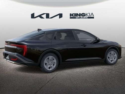 2025 Kia K4 LX