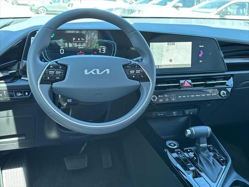 2025 Kia Niro EX