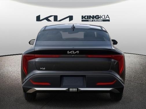 2026 Kia K4 LXS