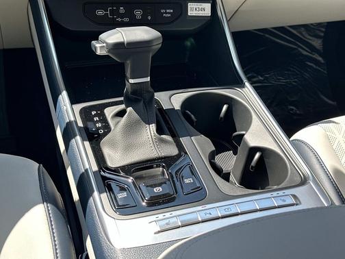 2025 Kia Carnival EX