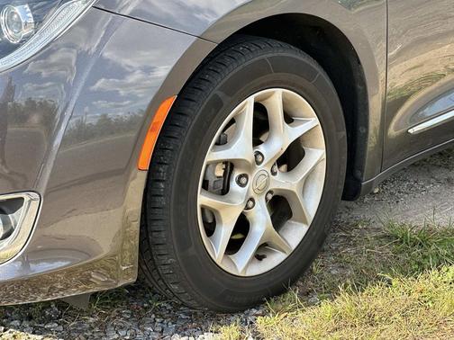 2020 Chrysler Pacifica Limited