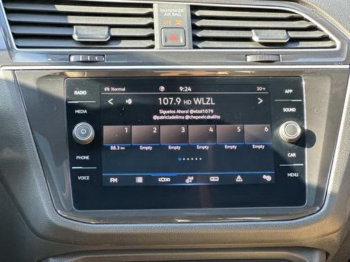 2024 Volkswagen Tiguan 2.0T SE 4MOTION