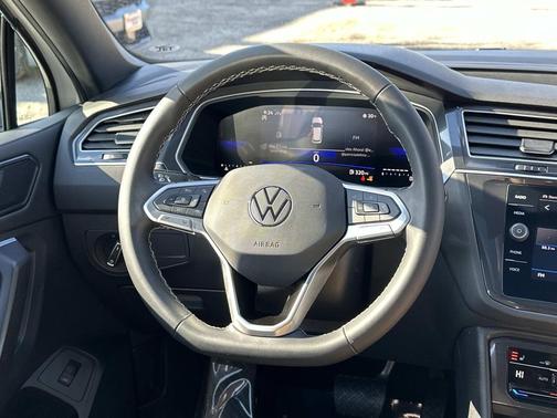 2024 Volkswagen Tiguan 2.0T SE 4MOTION