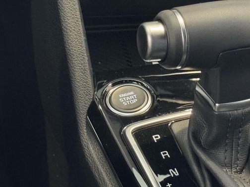 2025 Kia Sportage S