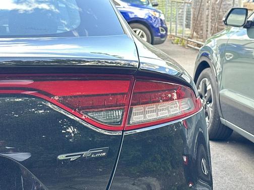 Aurora Black 2022 Kia Stinger GT-Line