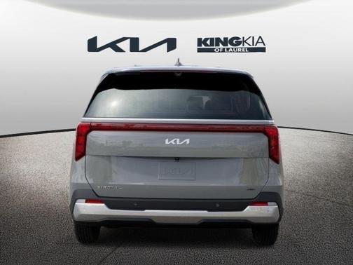 Ceramic Silver 2027 Kia Carnival Hybrid LXS