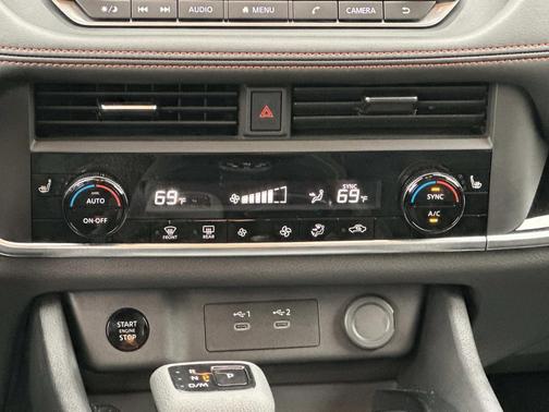 Boulder Gray Pearl 2025 Nissan Rogue Rock Creek