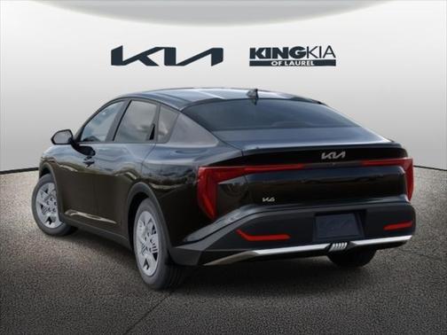 2025 Kia K4 LX