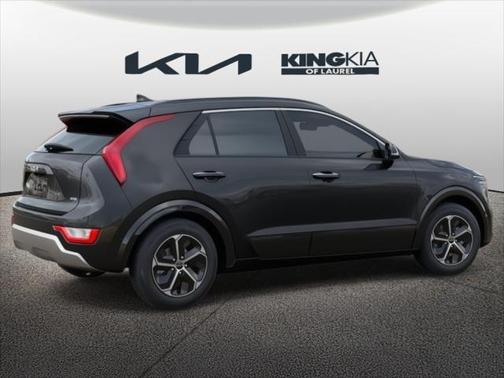 2025 Kia Niro SX