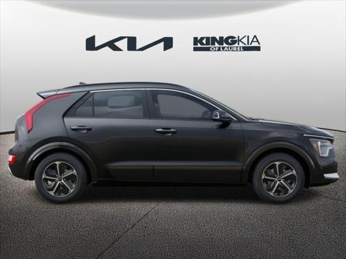 2025 Kia Niro SX