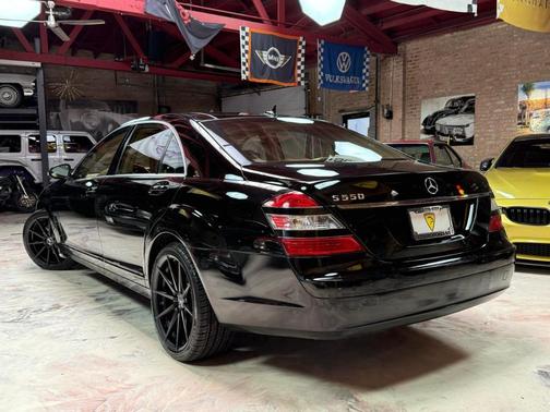 2007 Mercedes-Benz S-Class S 550