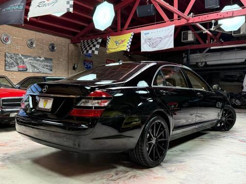 2007 Mercedes-Benz S-Class S 550