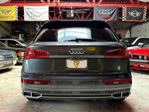 2018 Audi SQ5 3.0T Premium Plus