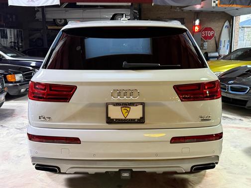 2017 Audi Q7 3.0T Premium Plus