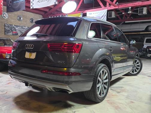 2018 Audi Q7 3.0T Premium Plus