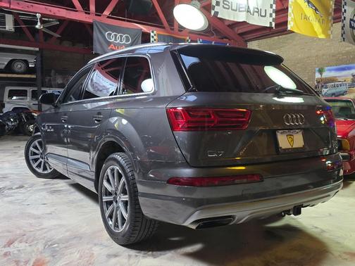 2018 Audi Q7 3.0T Premium Plus