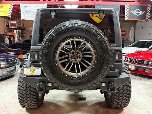 2023 Jeep Wrangler Rubicon 392