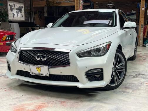 Moonlight White 2015 INFINITI Q50 Sport