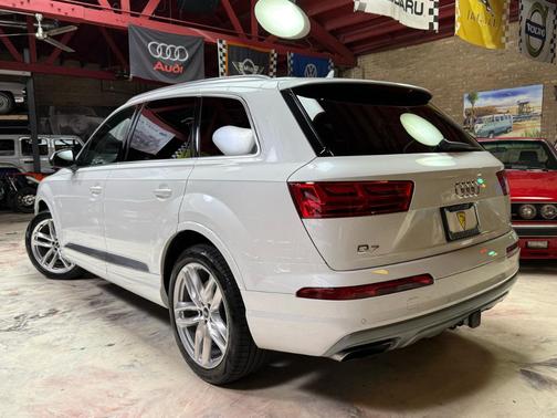 2017 Audi Q7 3.0T Prestige