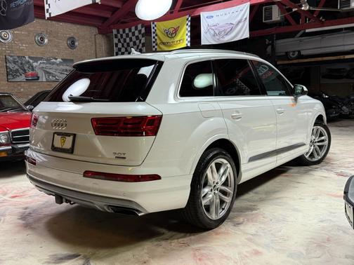2017 Audi Q7 3.0T Prestige