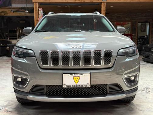Gray 2020 Jeep Cherokee Limited