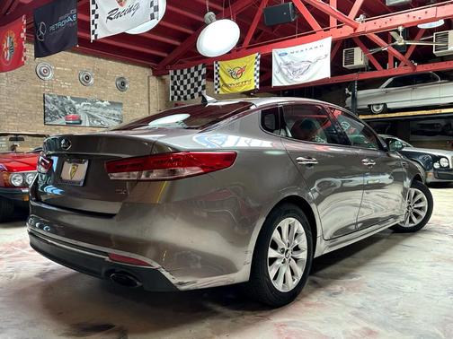 2016 Kia Optima EX
