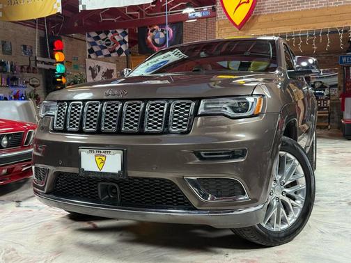 2018 Jeep Grand Cherokee Summit