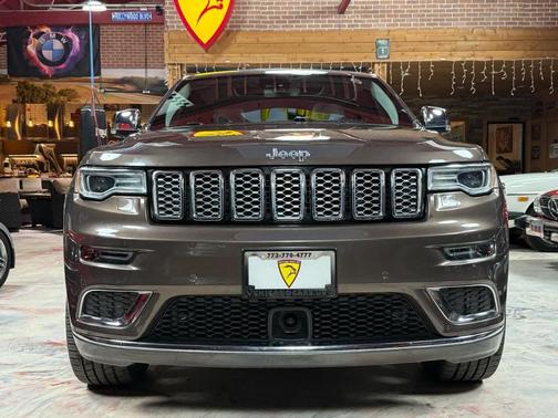 2018 Jeep Grand Cherokee Summit