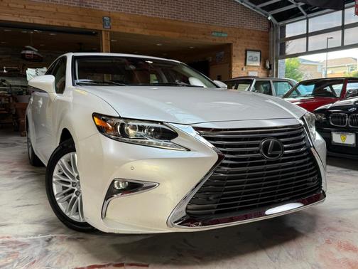 2016 Lexus ES 350 Base