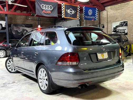 2012 Volkswagen Jetta SportWagen TDI