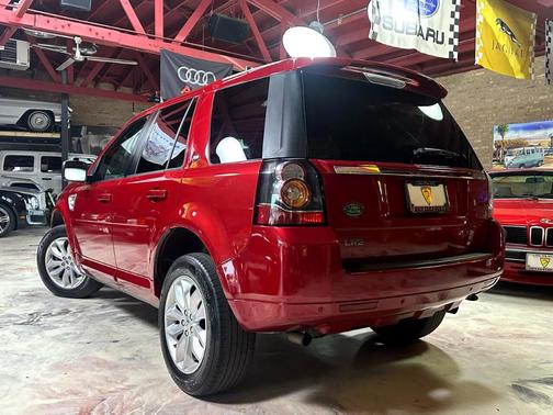 2013 Land Rover LR2 Base