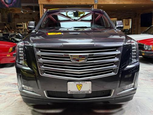 2017 Cadillac Escalade Platinum