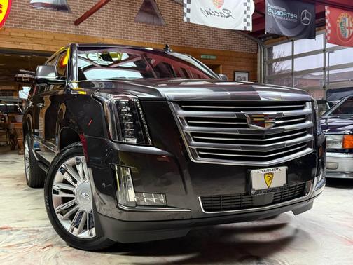 2017 Cadillac Escalade Platinum