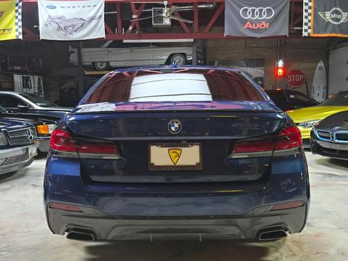 2023 BMW 530 i xDrive