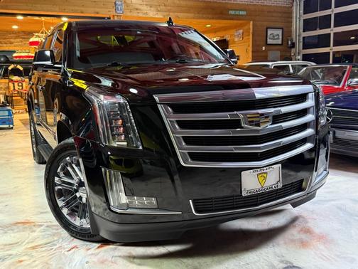 2016 Cadillac Escalade Luxury