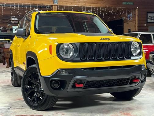 2016 Jeep Renegade Trailhawk