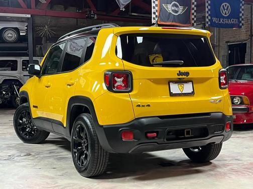 2016 Jeep Renegade Trailhawk