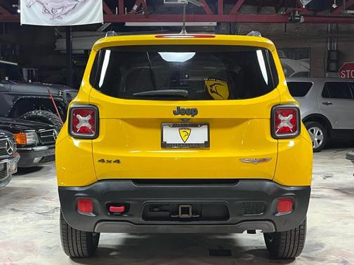 2016 Jeep Renegade Trailhawk