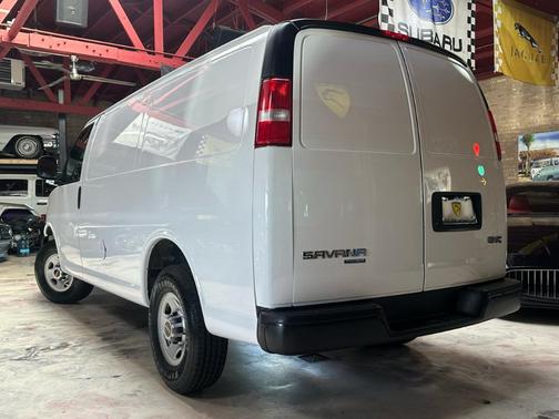 2016 GMC Savana 3500 Work Van