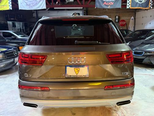 2017 Audi Q7 3.0T Premium Plus