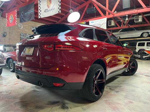 2017 Jaguar F-PACE 35t Premium