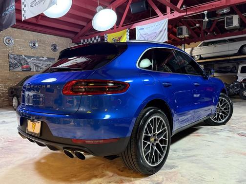 2016 Porsche Macan S