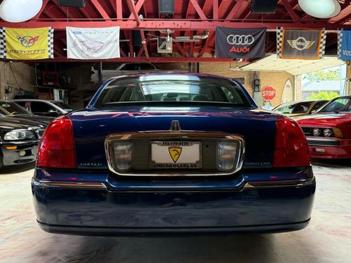 2007 Lincoln Town Car Signature Limited