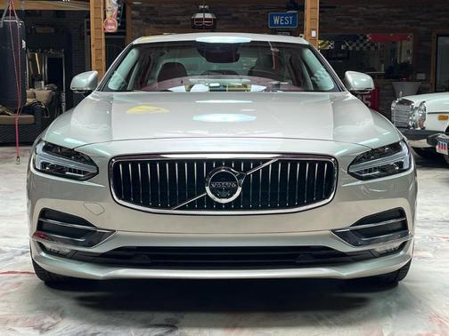 2017 Volvo S90 T6 Inscription